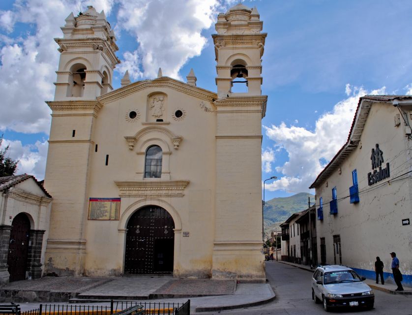 Ayacucho: Colonial Temples Altarpieces and Architecture - Exploring Ayacuchos Cultural Heritage
