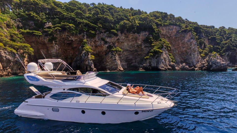 Azimut 43 Fly Private Boat Tour - Additional Services Offered