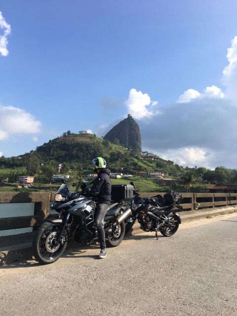 B.M.W GS F700 Motorcycle Rentals - Performance Features of BMW GS F700