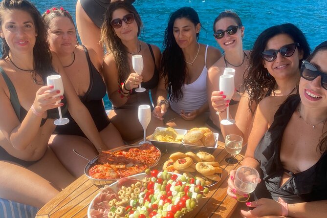 Bachelorette Party, Boat Party in Salerno With Aperitif and Tapas - Safety Measures and Guidelines