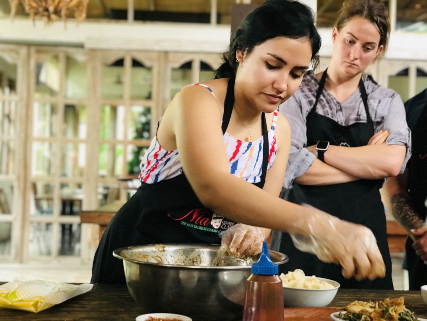Bali: Balinese Cooking Class and Market Tour - Market Tour and Haggling Practice