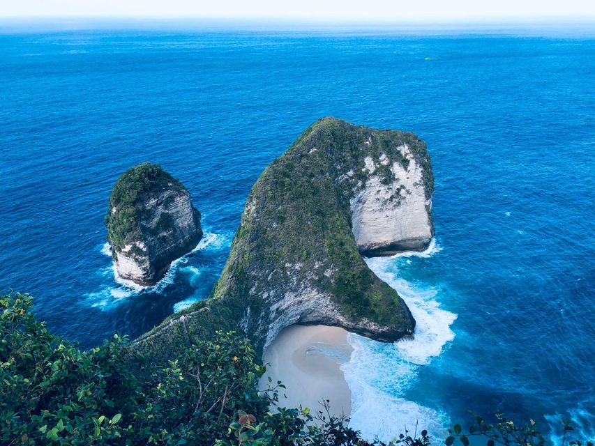 Bali & Nusa Penida: East To West Highlights Combine Day Tour - Location & Experience Quality