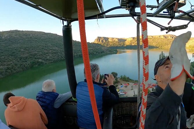 Balloon Ride in Segovia With Optional Transportation From Madrid - Common questions