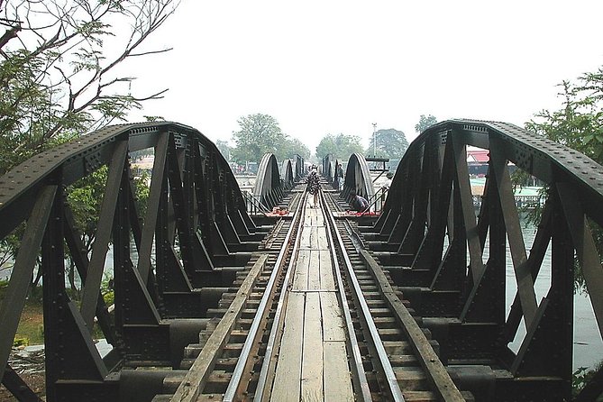 Bangkok: Bridge on the River Kwai and Thailand-Burma Railway Tour - Traveler Experiences