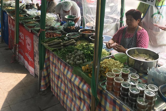 Bangkoks Wireless Road: A Self-Guided Audio Tour - Last Words