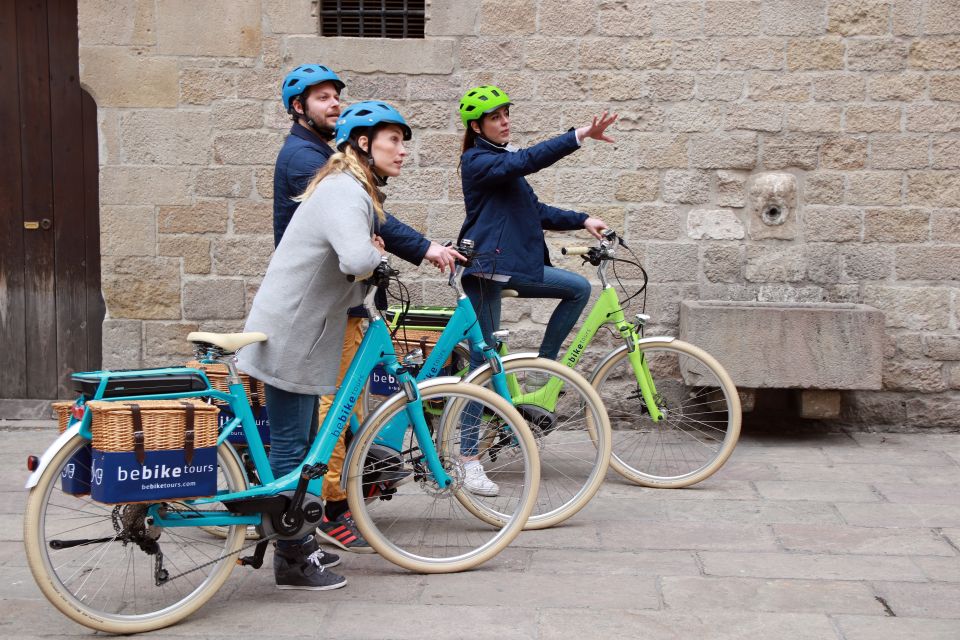 Barcelona Main Sights 2.5-Hour Tour by E-Bike - Detailed Tour Itinerary