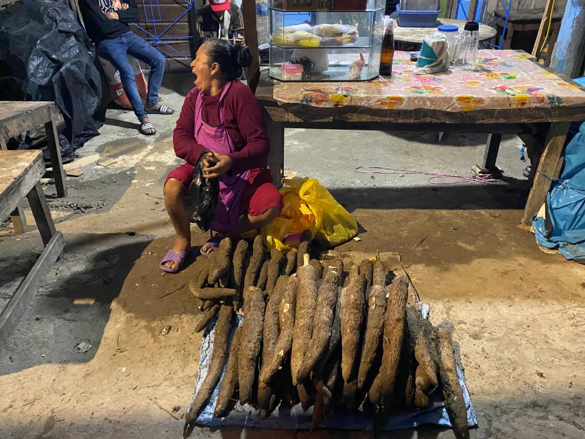 Belen Market and Floating City of Belen Tour - Cultural Immersion