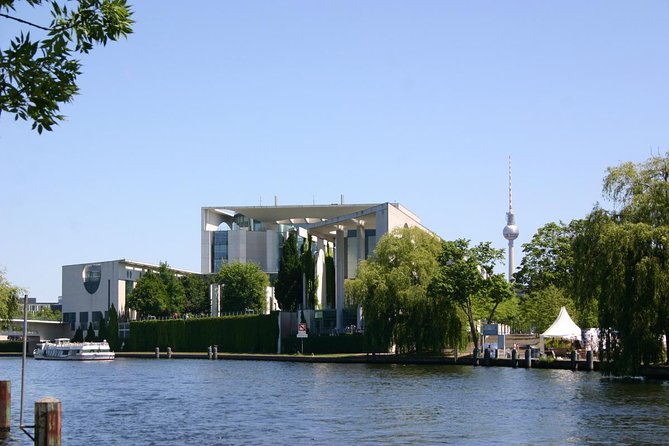 Berlin 3-Hour Bike Tour: Berlins Best - Common questions