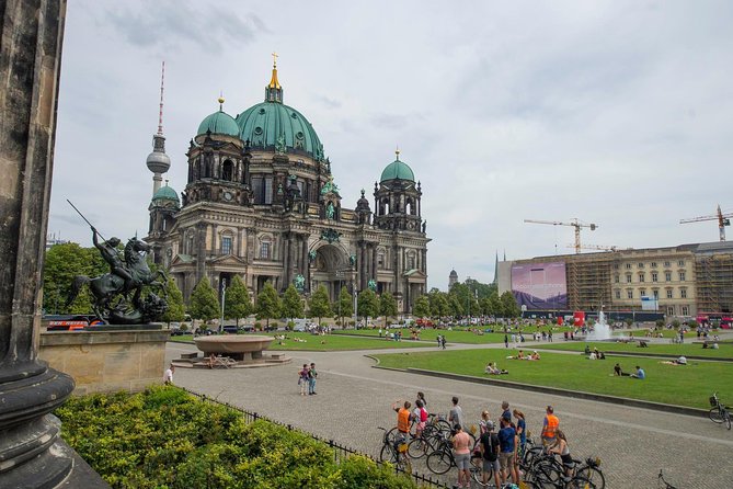 Berlin Highlights Small-Group Bike Tour - Impactful History Insights