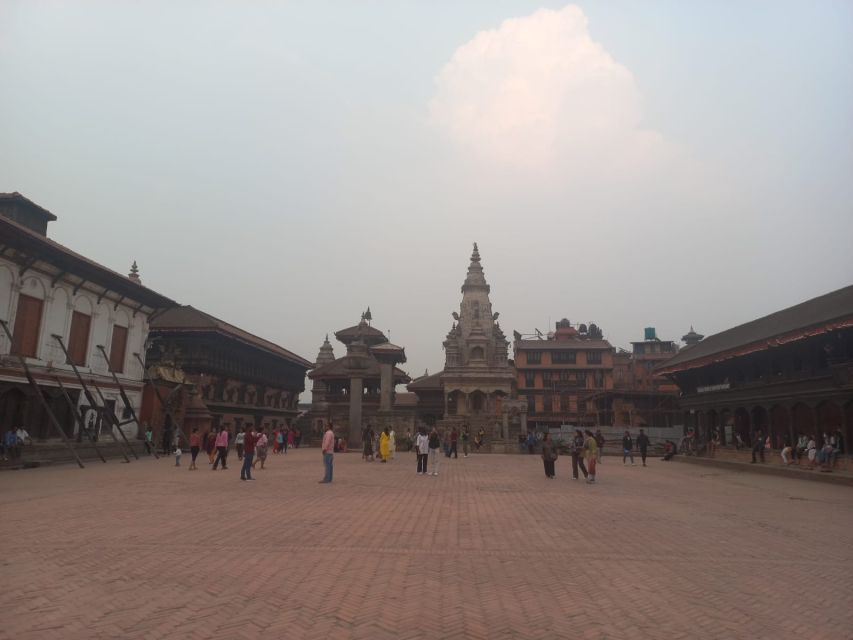 Bhaktapur Sightseeing With Nagarkot Sunset Tour - Itinerary Overview