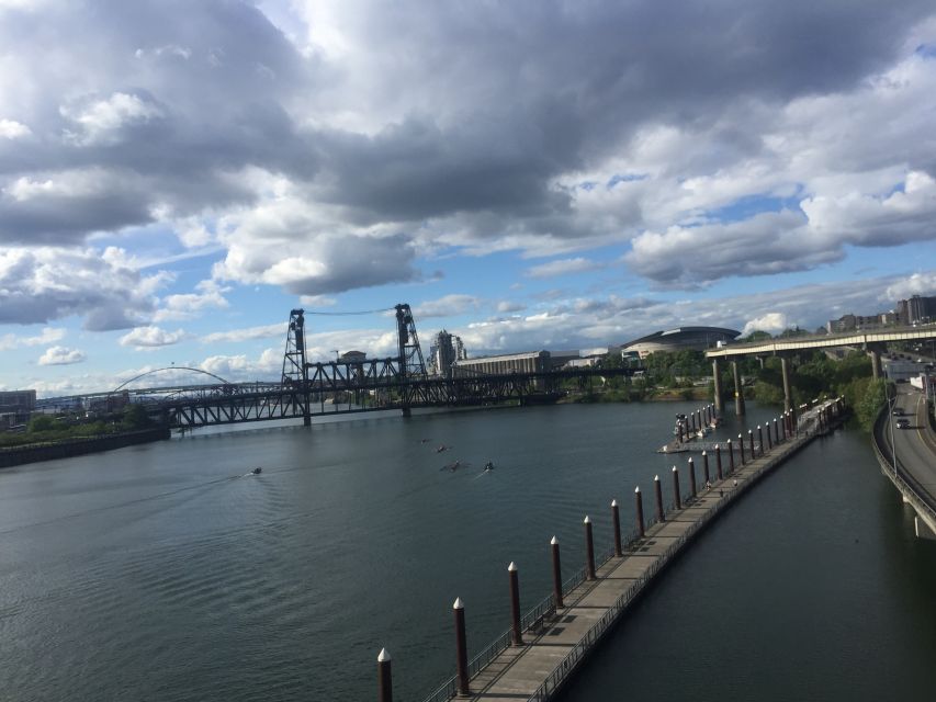 Bike Portland: Bridges, Neighborhoods, Poetry, and Roses - Rose Gardens and River Views
