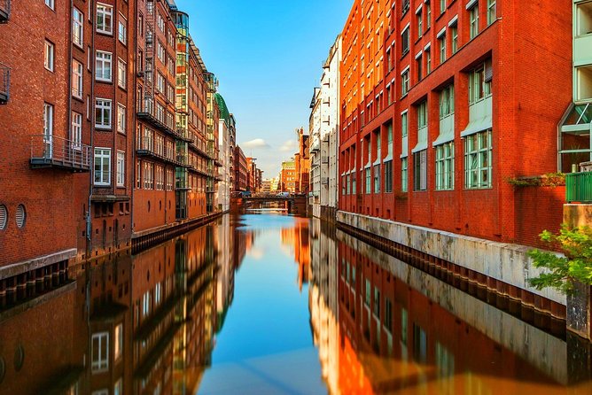 Bike Tour Hamburg City - Tradition and Modernity - Elbphilharmonie (min.4) - Traditional Vs. Modern Hamburg Experiences