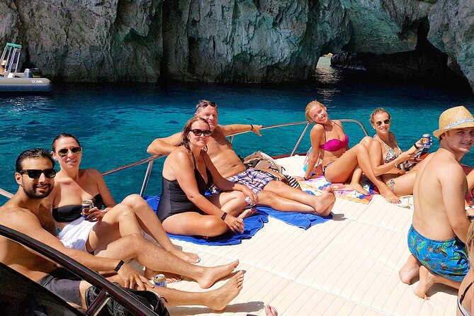 Boat Excursion Capri Island : Small Group From Naples - Customer Reviews