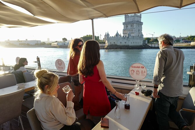 Boat Ride in Tagus River - Guest Interactions and Recommendations