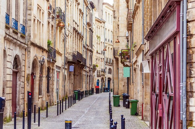 Bordeaux Scavenger Hunt and Best Landmarks Self-Guided Tour - Must-See Locations