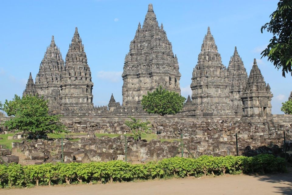 Borobudur Sunrise and Prambanan Tour From Yogyakarta - Discovering Prambanan Temple