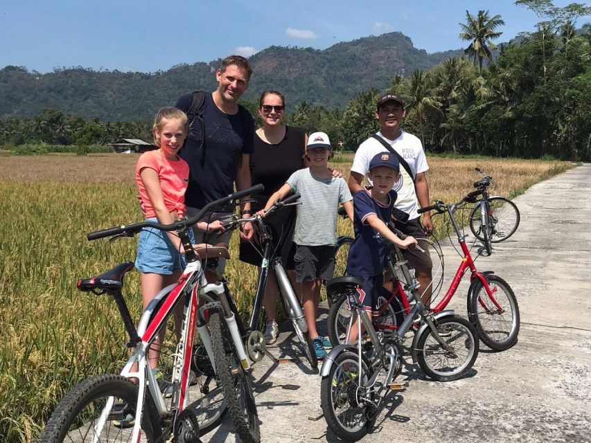 Borobudur Village Cycling and Temple Tour With Transfer - Agro Tourism Visit Details