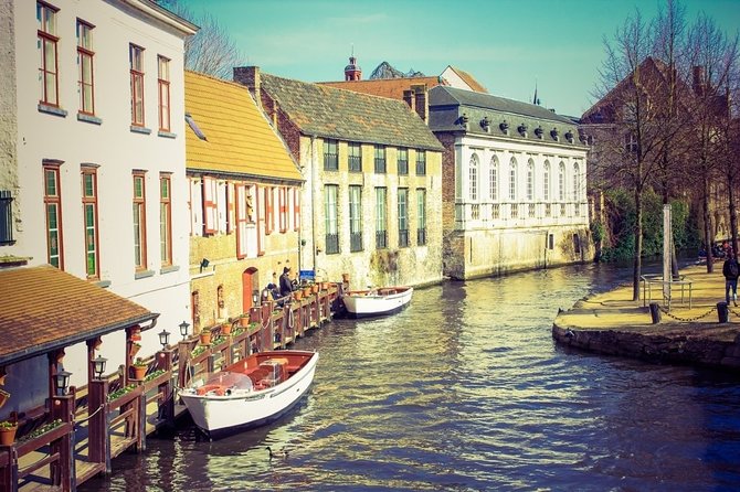 Bruges Small-Group Local-Led Walking Tour - Inclusions and Refund Policy Details