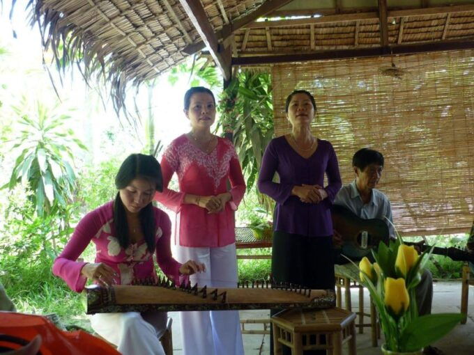 Cai Rang Floating Market and Mekong Delta 1 Day - Soaking Up Mekong Delta Atmosphere