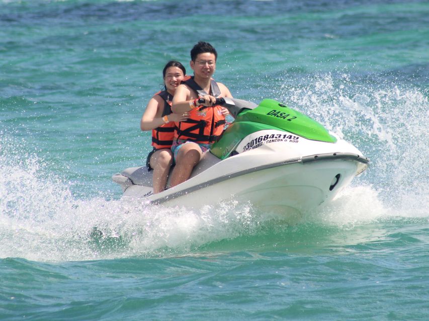 Cancun: Parasailing and Jet Ski Tour in Cancun Bay - Common questions