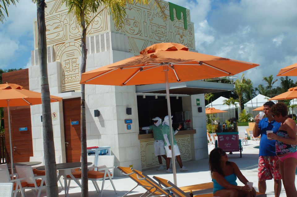 Cancun/Riviera Maya: Nickelodeon Aqua Park Ticket & Transfer - Common questions
