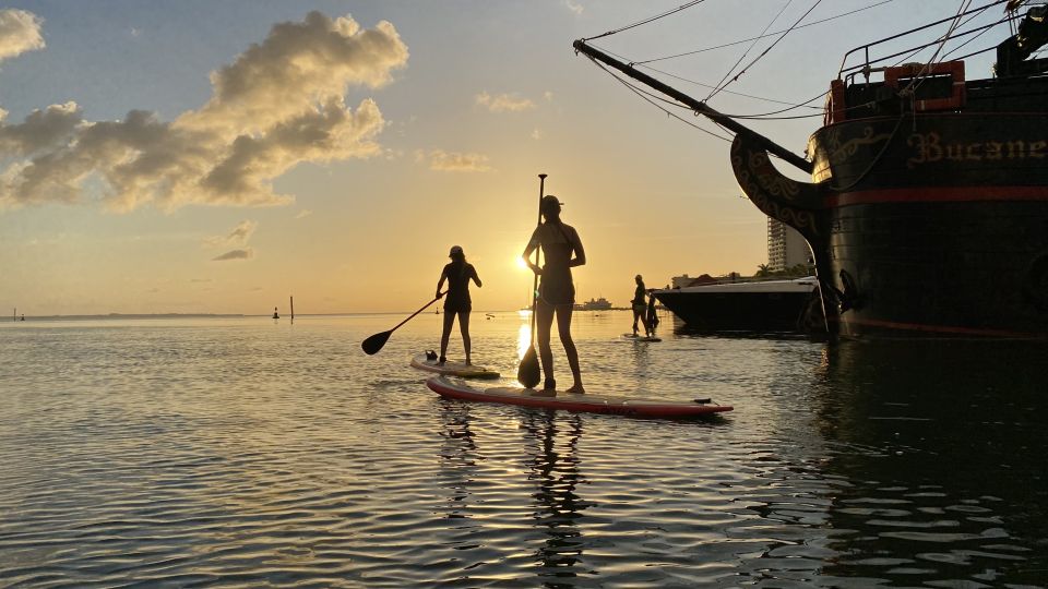 Cancun: Sunrise/Sunset Stand-Up Paddleboarding Tour - Group Size and Language Options