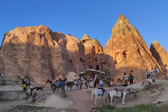 Cappadocia Horse Back Riding Tour Sunrise/Daily/Sunset - Common questions