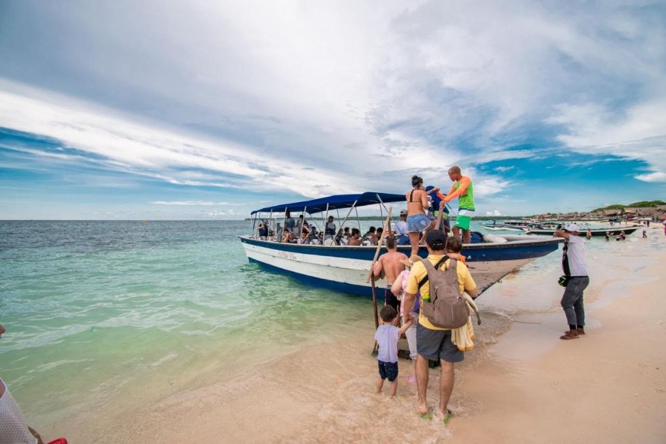 Cartagena: Barú Playa Blanca & Rosario Islands by Boat/Lunch - Customer Reviews and Location Details