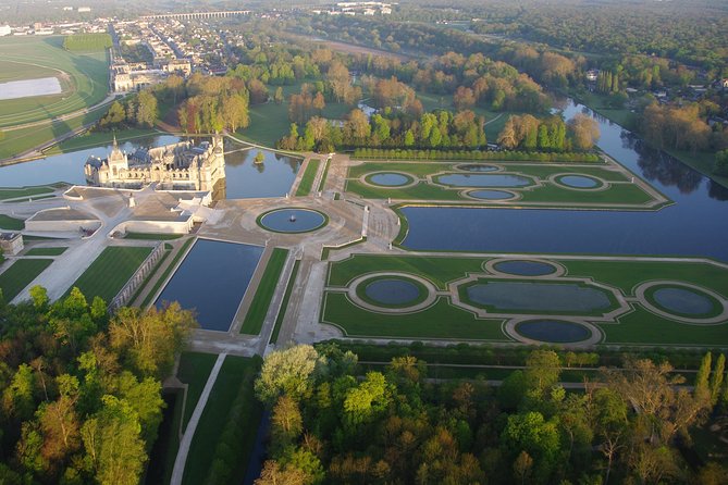 CHANTILLY EXPRESS : Private Day-Trip From Your Hotel in PARIS - Company Information