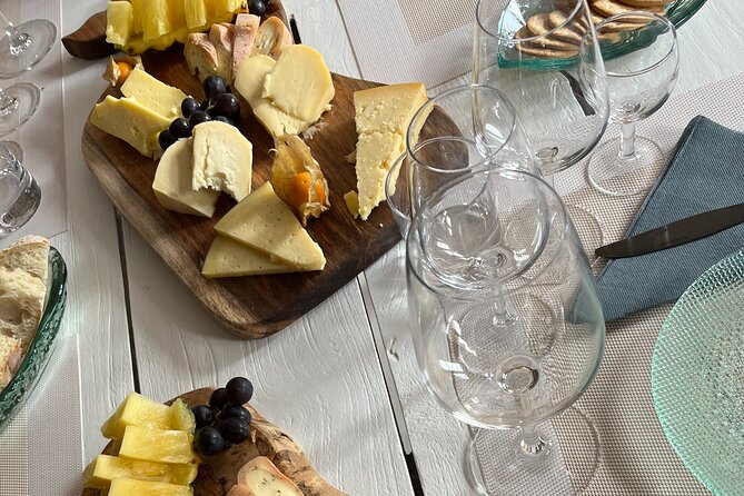 Cheese & Wine Tasting in Ponta Delgada - Azores - Expectations and Policies
