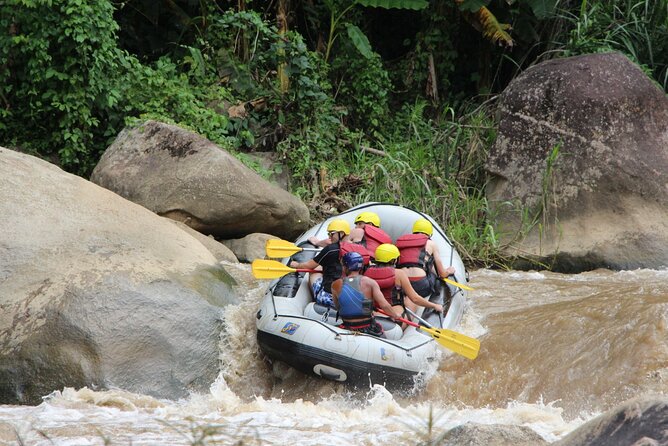 Chiang Mai Rafting in Mae Taeng River With Thai Buffet - Tips for First-time Rafters