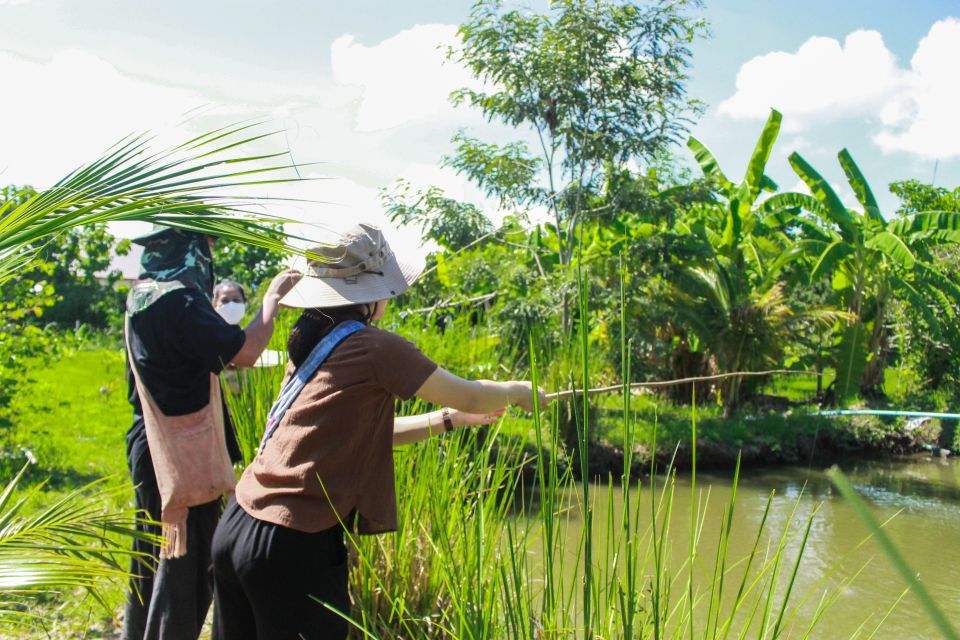 Chiang Mai: Tour of Craft Village at Ban Nam Ton - Full Tour Description