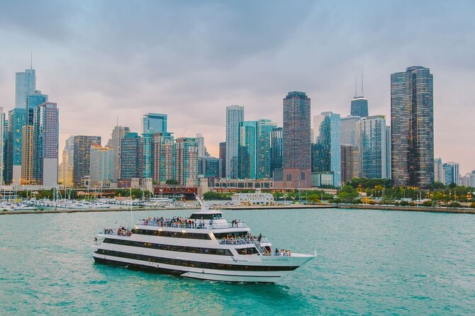 Chicago Buffet Lunch Cruise on Lake Michigan - Onboard Experience