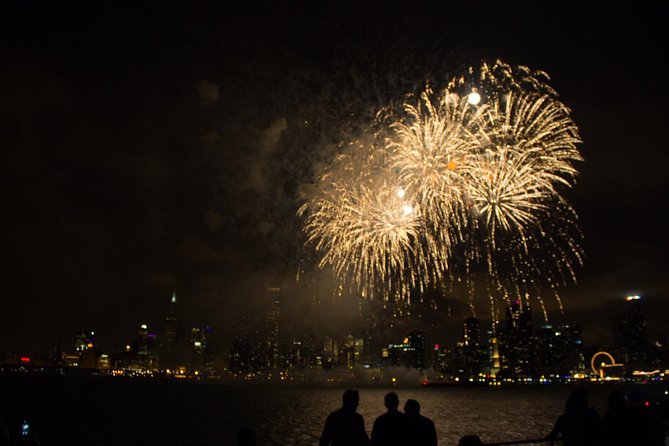 Chicago Lake Michigan Fireworks Cruise - Booking Information