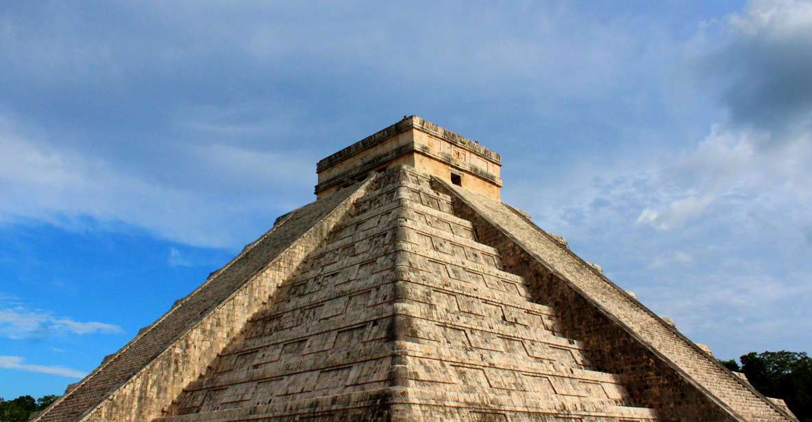 Chichen Itza Sunrise Express Day Tour From Riviera Maya - Expert Tour Guides