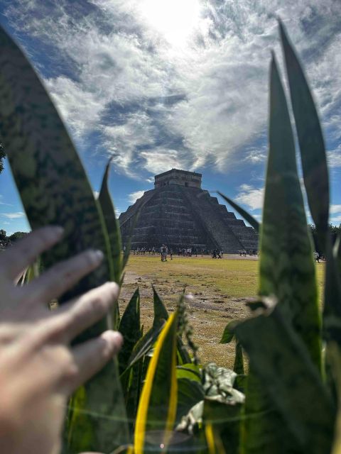 Chichen Itza Tour by Plane - Available Tour Languages