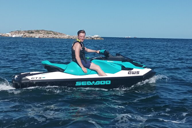Circuit 30 Minutes by Jet Ski Playa Den Bossa. - Common questions