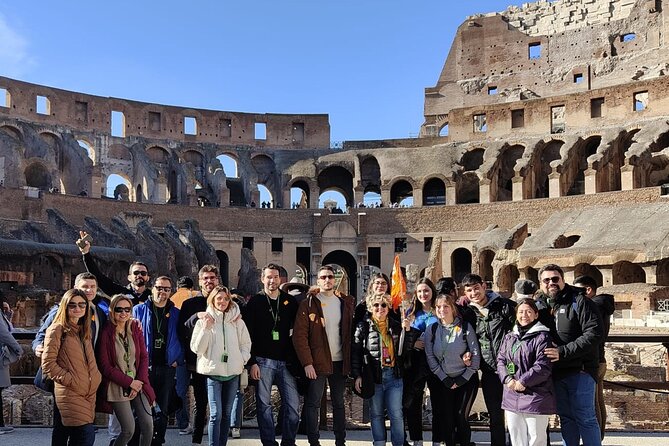 Colosseum With Gladiator Arena, Forum and Palatine in Spanish - Last Words