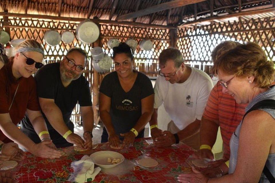 Costa Maya: Bacalar Seven Color Lagoon and Mayan Experience - Common questions