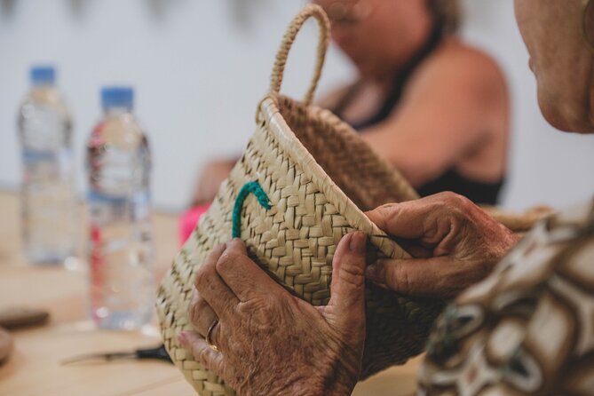 Create Your Bag In A Moroccan Embroidery And Crafts Workshop - Reviews and Ratings Analysis