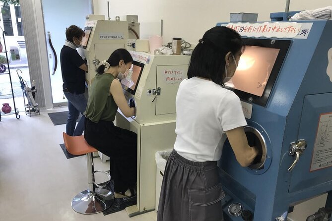 Create Your Glass Artwork With Japanese Motifs in Tokyo - Crafting Your Unique Piece