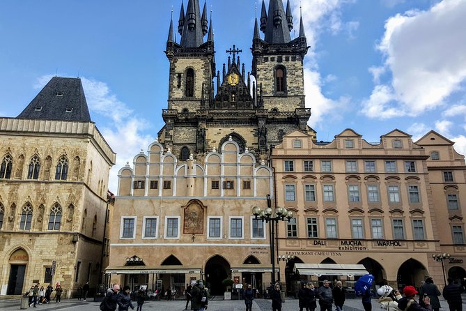 Crown Jewels Outdoor Escape Game: Prague Old Town - Customer Reviews and Ratings