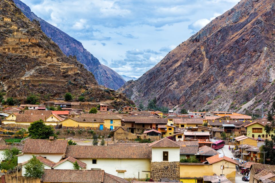 Cusco: 2-Day Sacred Valley and Machu Picchu Guided Tour - Itinerary Details