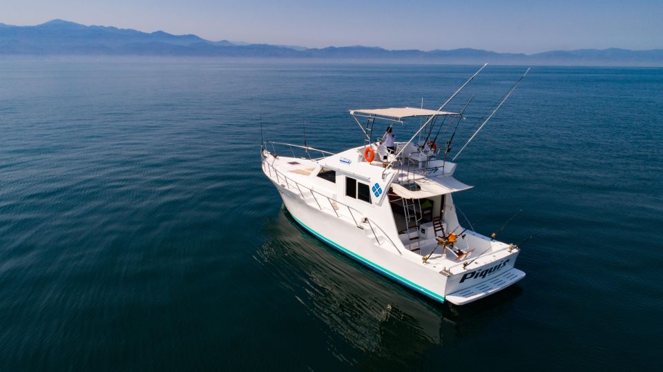 Custom 46' Boat in Puerto & Nuevo Vallarta - Vessel Features and Amenities