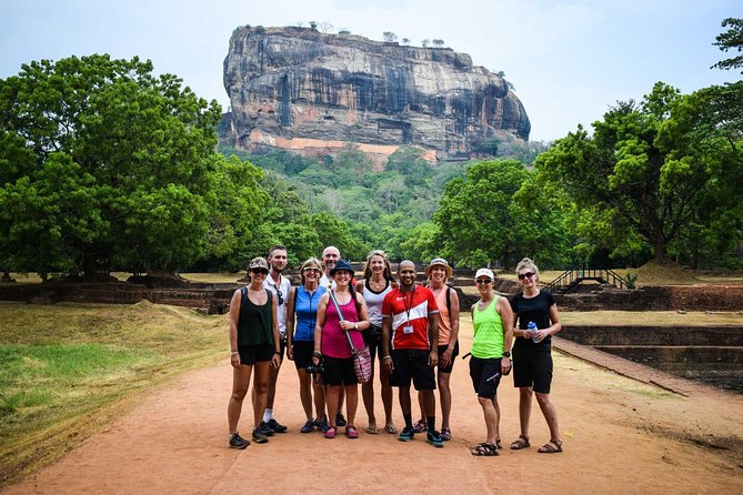 Dambulla, Sigiriya and Pidurandala Day Tour With a Verified Tour Guide - Verified Tour Guide Information