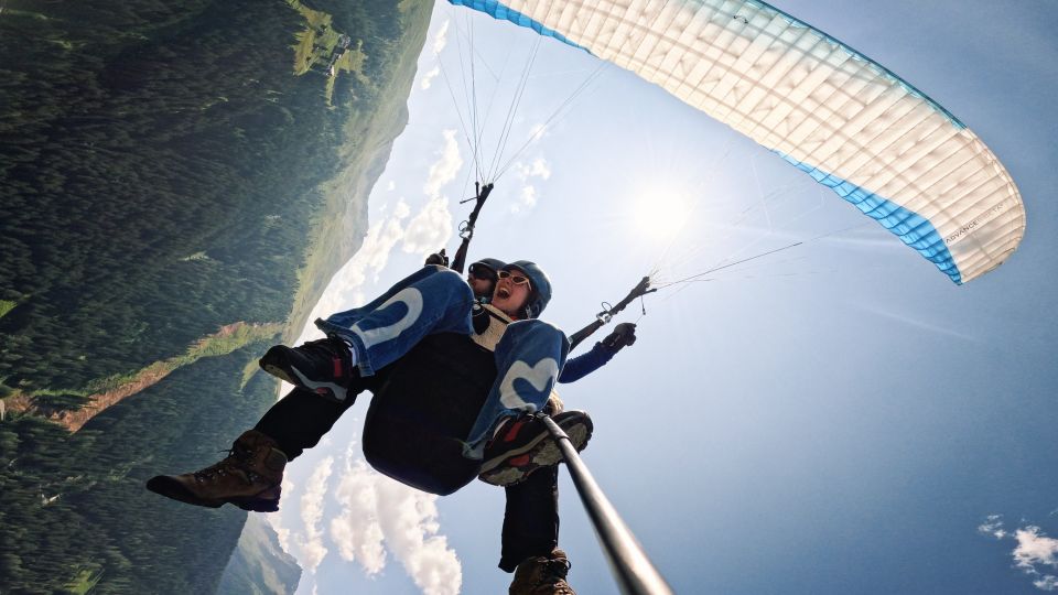 Davos: Pure Adrenaline Paragliding - Flight Highlights