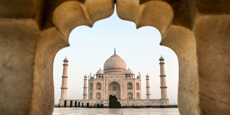 Day Trip to Agra and Taj Mahal by Gatimaan Express - Inclusions