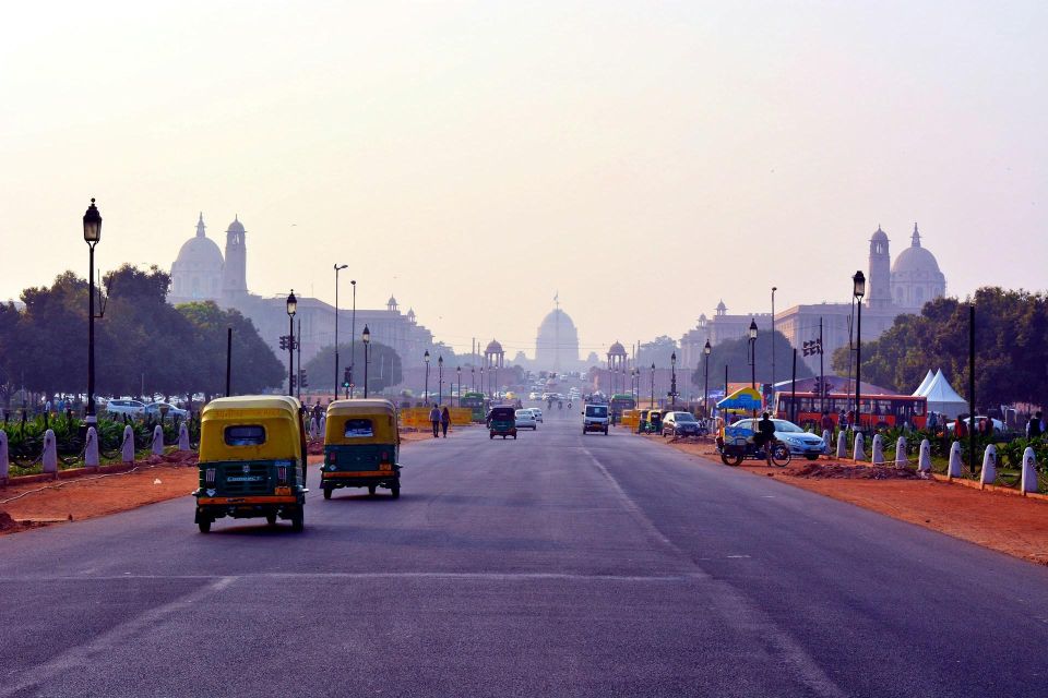 Delhi: Delhi Temples Private Tour With Rickshaw Ride - Tour Experience Enhancements