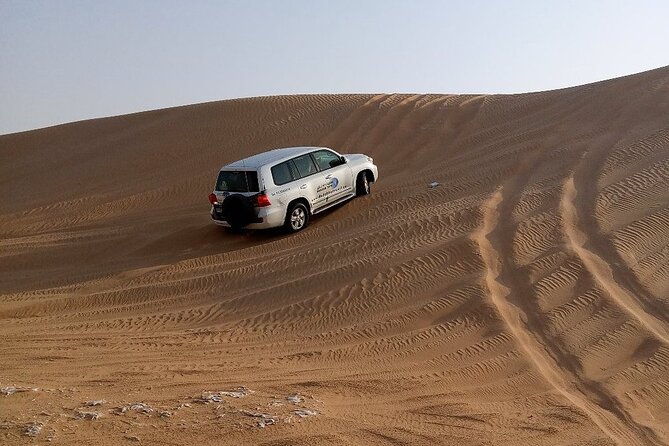 Desert Safari Dubai With BBQ Dinner and Belly Dance - Live Entertainment Spectacular