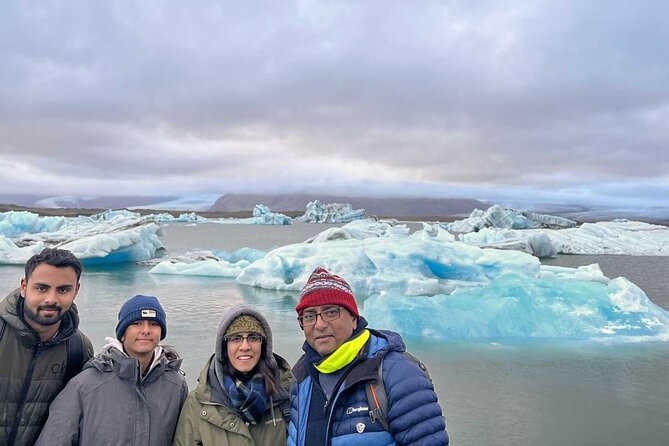 Diamond Beach & Jökulsárlón Floating Glacier Guided Day Tour - Cancellation Policy Guidelines